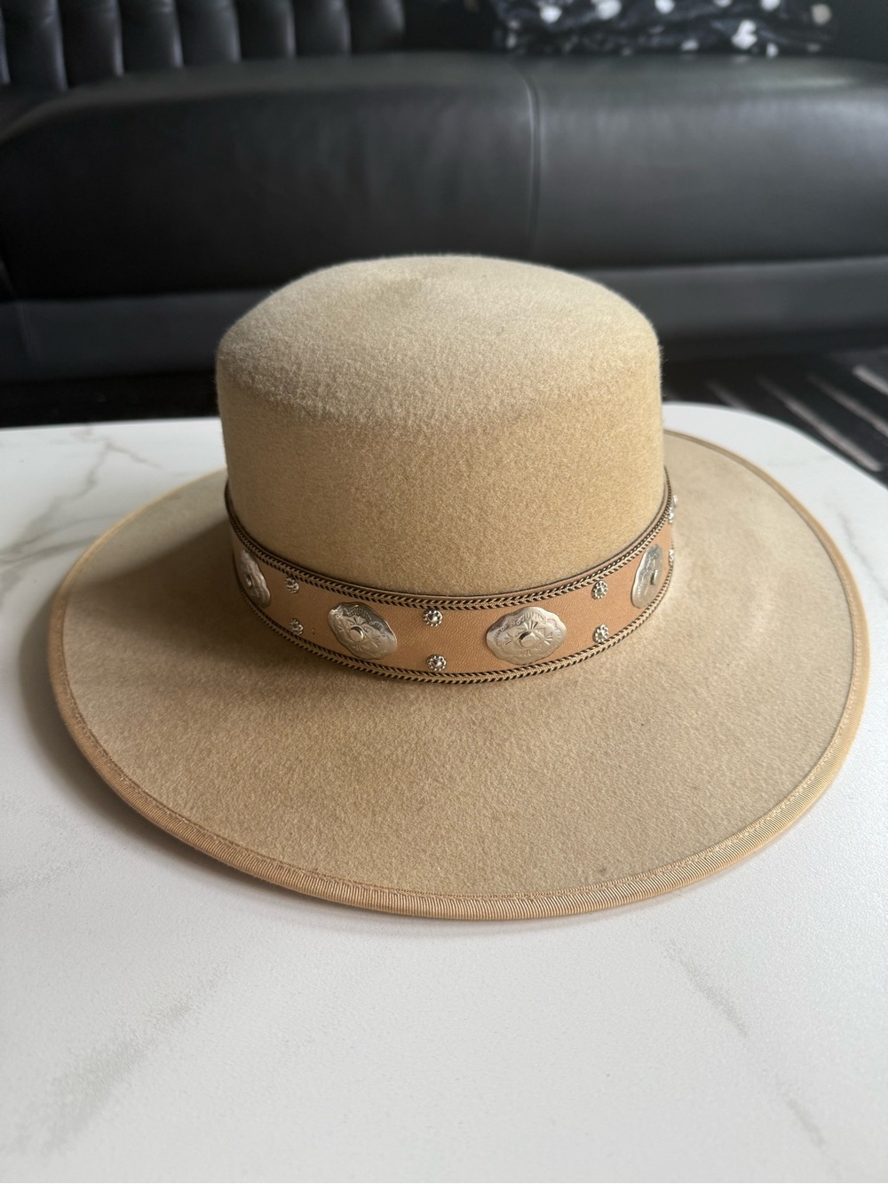 Goorin Bros Tan Felt Wide-Brim Hat with Leather Band and Silver Conchos